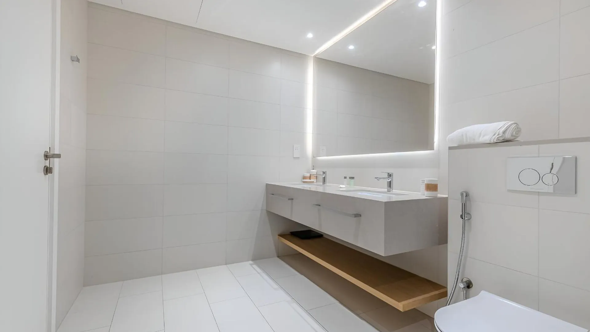 Extravagant 2Bdr Apartment In Jbr Dubai